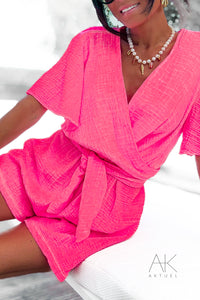 Combinaison short en gaze de coton rose fluo