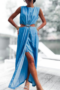 Robe fluide bleu denim à ouverture