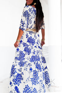 Robe longue à imprimé floral bleu