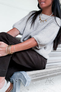 Pull beige mohair à manches courtes