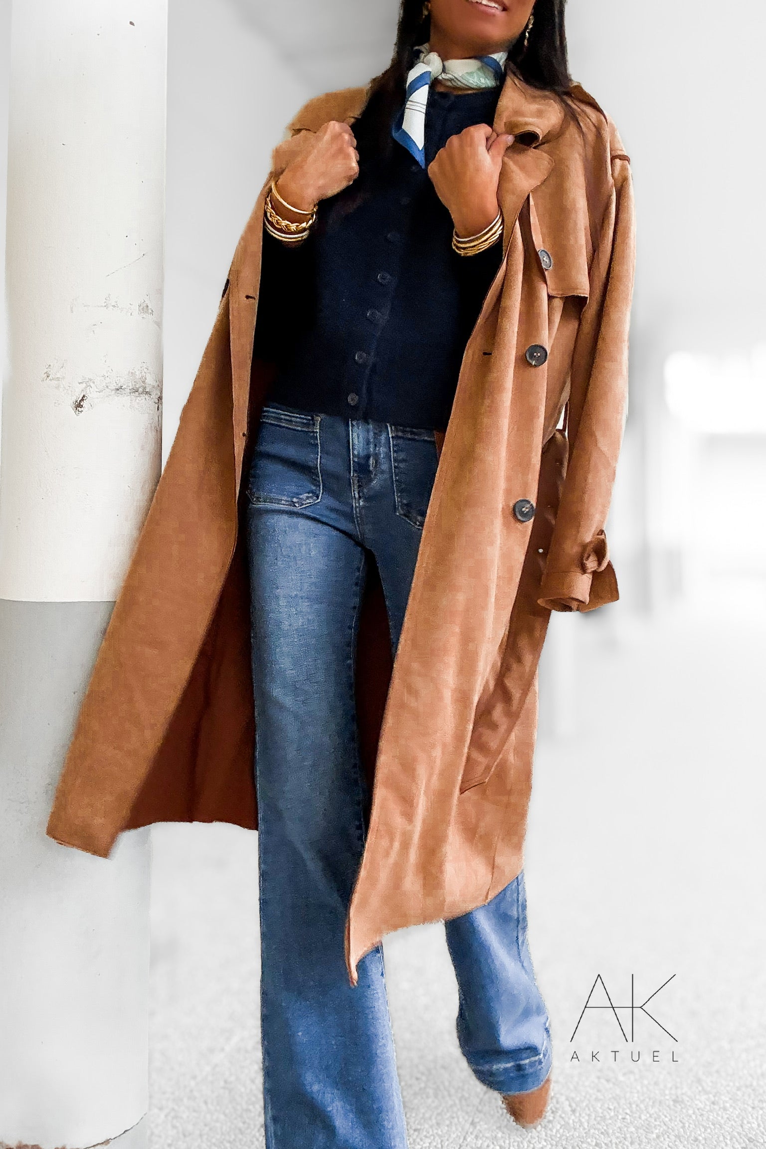 Trench long en suédine camel