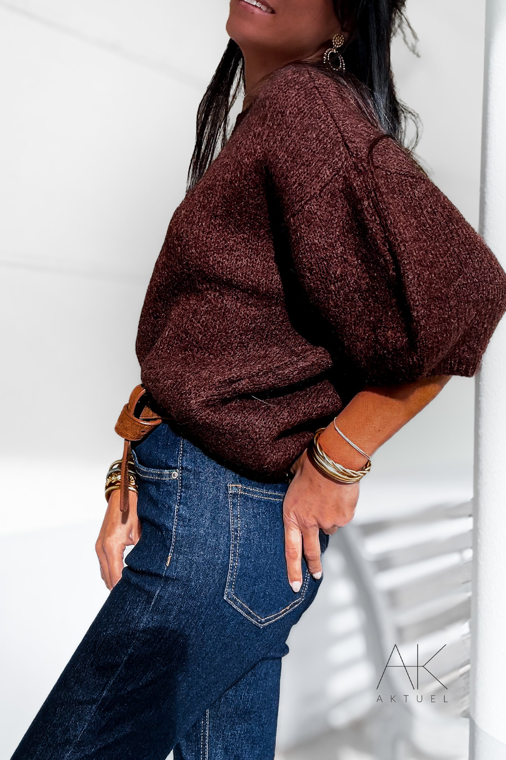 Pull chocolat mohair à manches courtes