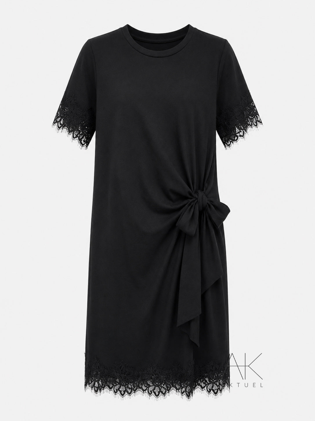 Robe courte à nouer en dentelle noir