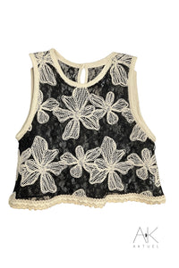 Top à crochet beige “Fleur de dentelle”