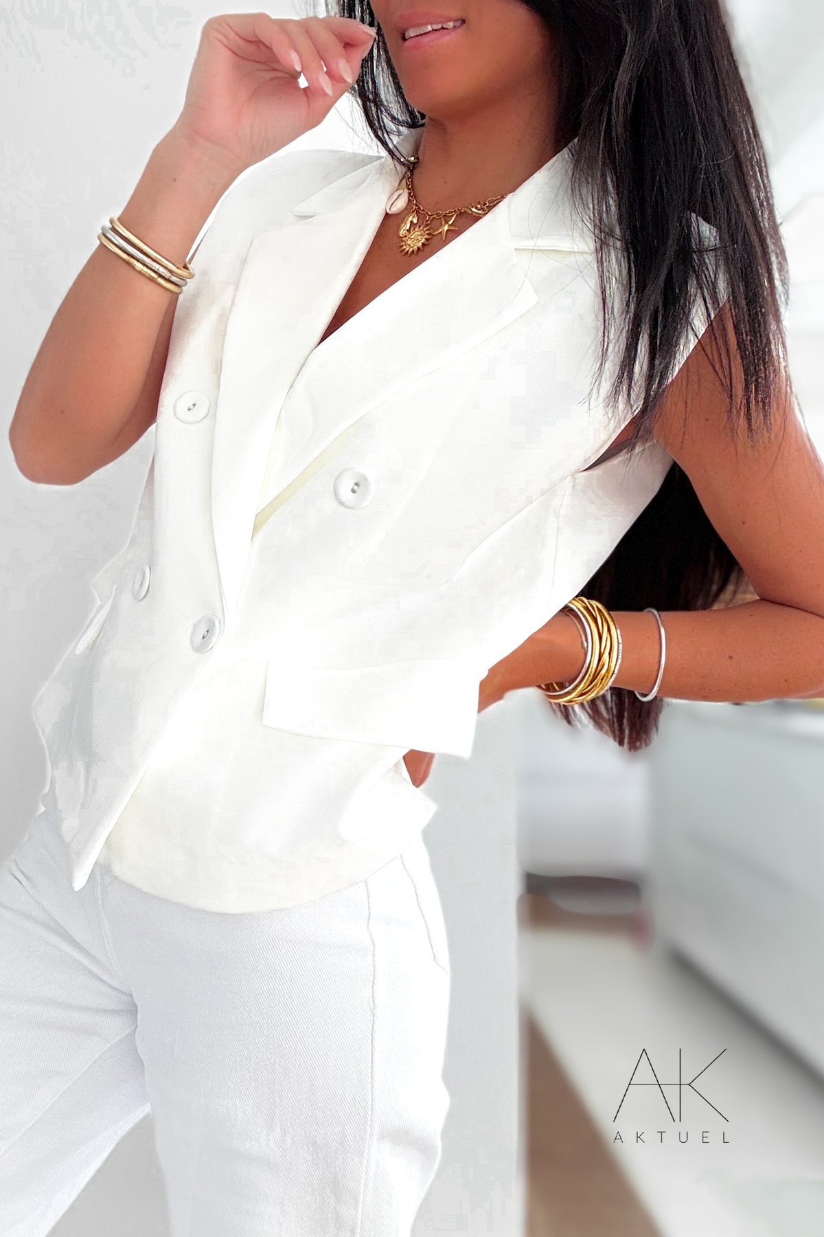 Veste sans manches tailleur blanc