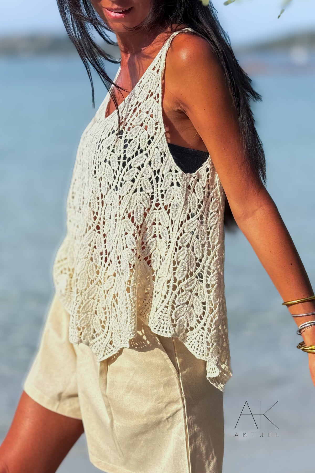 Top en crochet beige