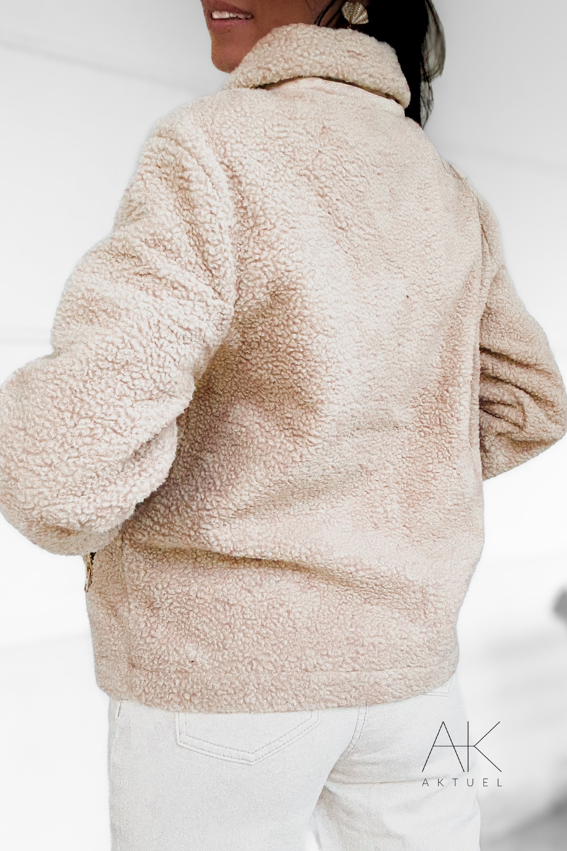 Veste teddy en moumoute beige