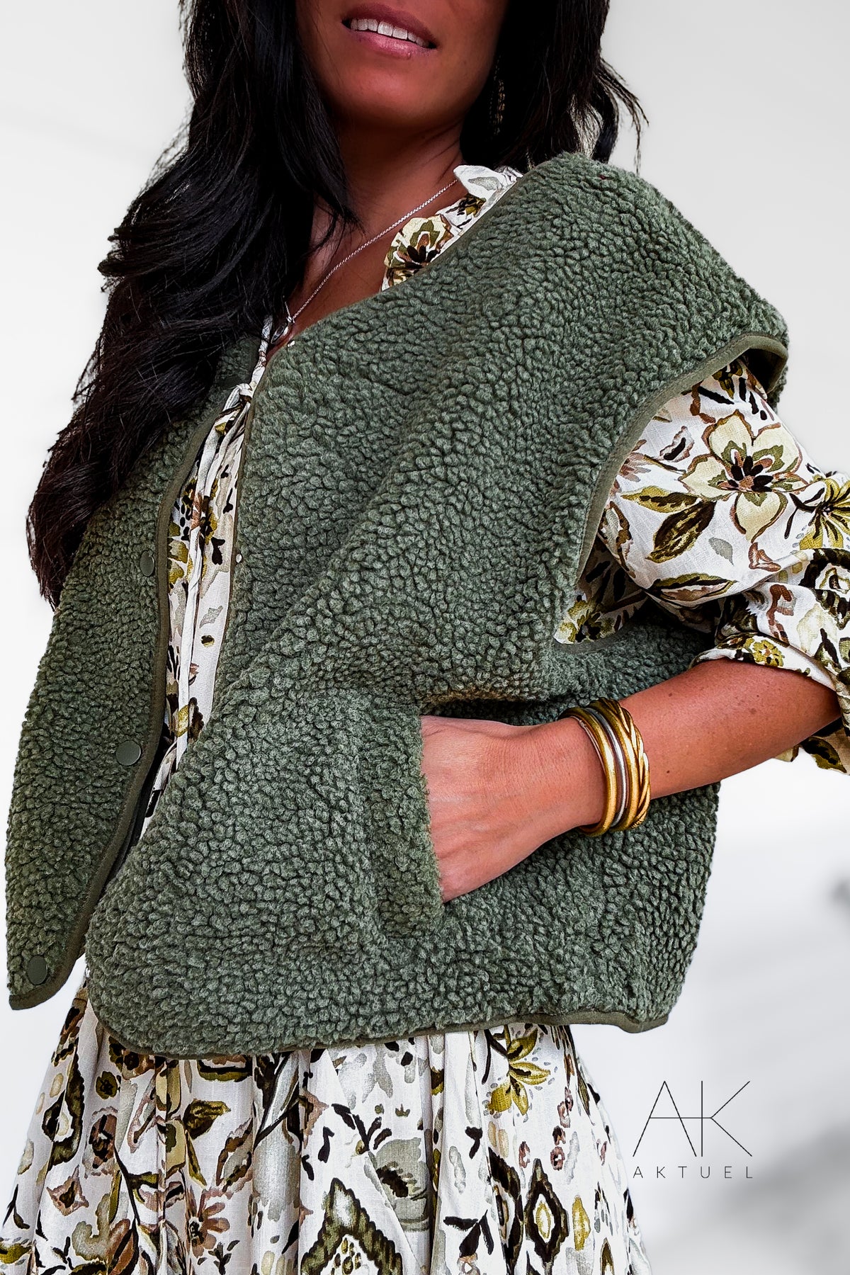 Gilet sans manches en sherpa kaki