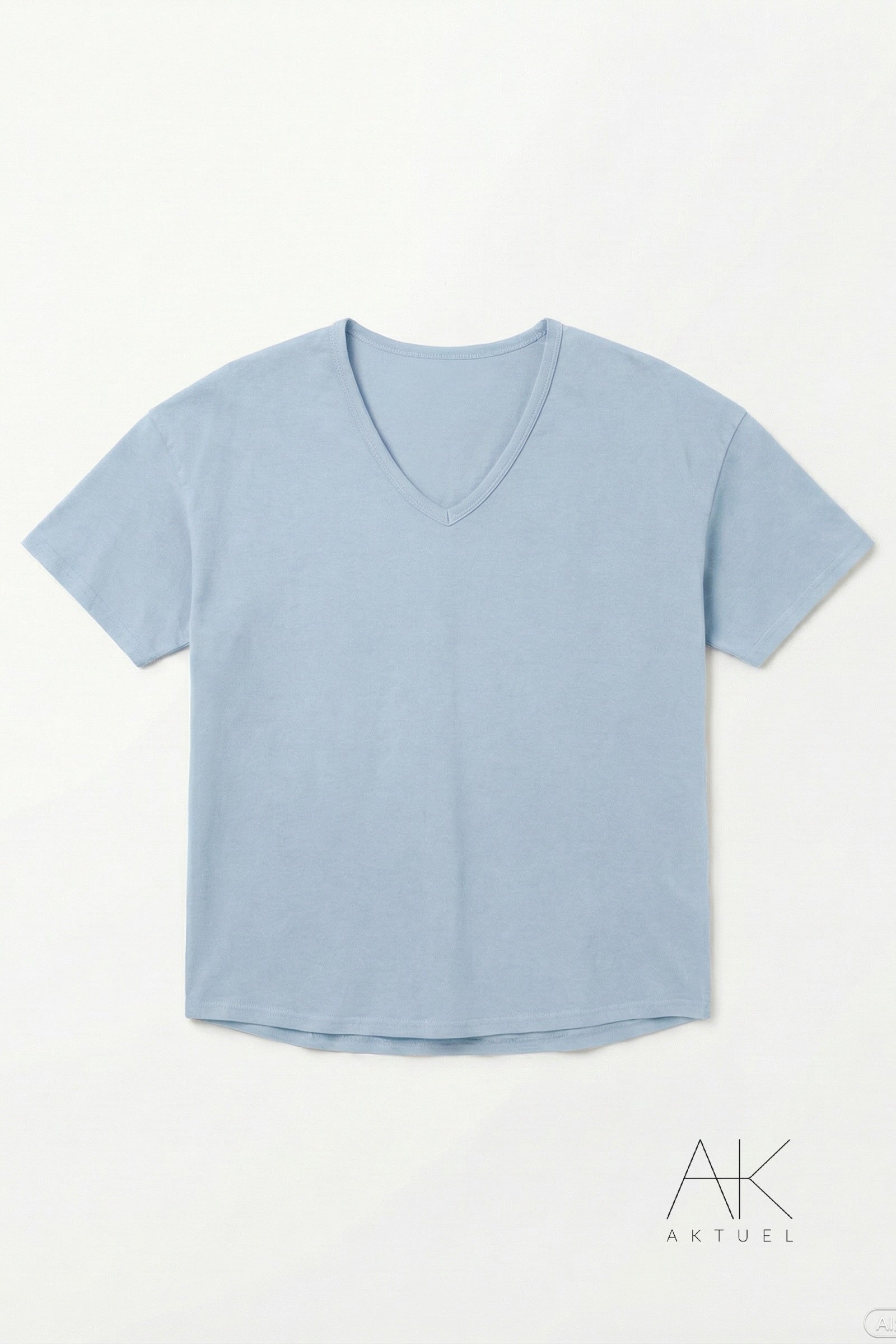 T-shirt col V bleu ciel