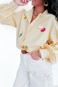 Chemise rayée jaune brodée fruits