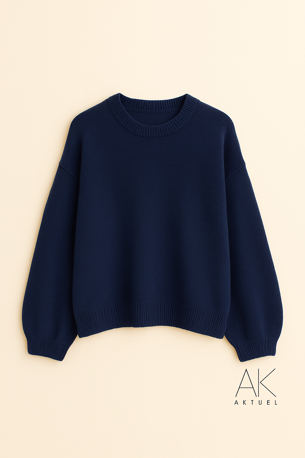 Pull bleu marine col rond en Baby Alpaga