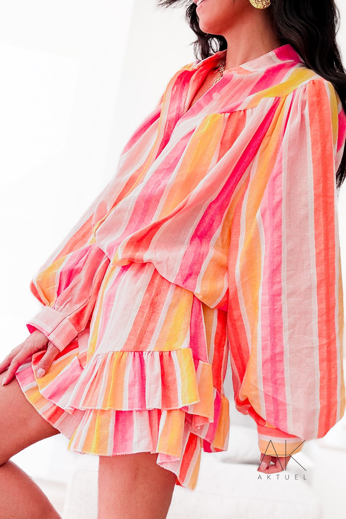Short rayé multicolore corail