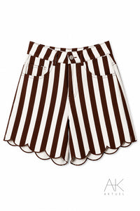 Short en jean à rayures finition festonnée vert chocolat