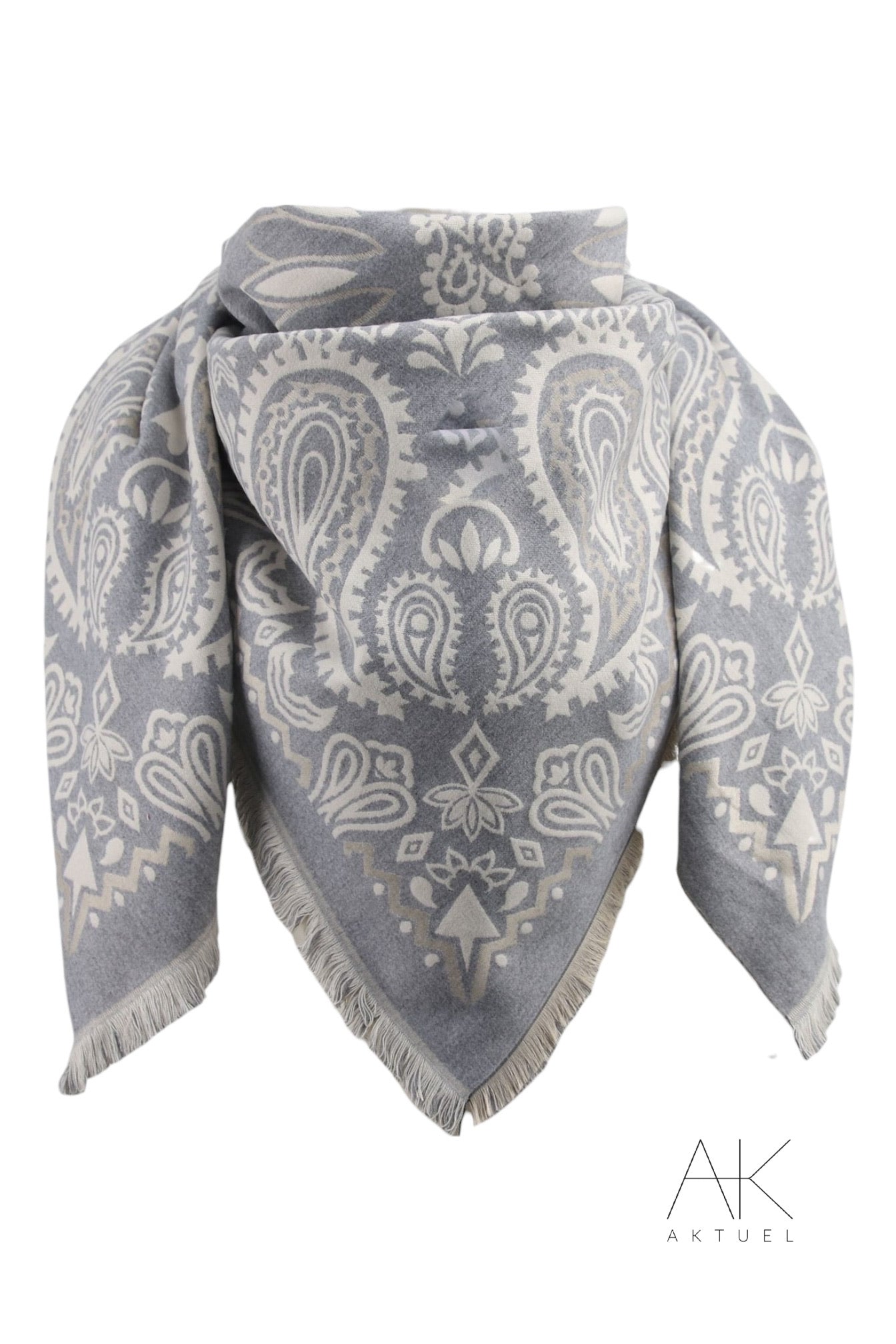 Foulard cachemire grise à motif paisley & finitions frangées
