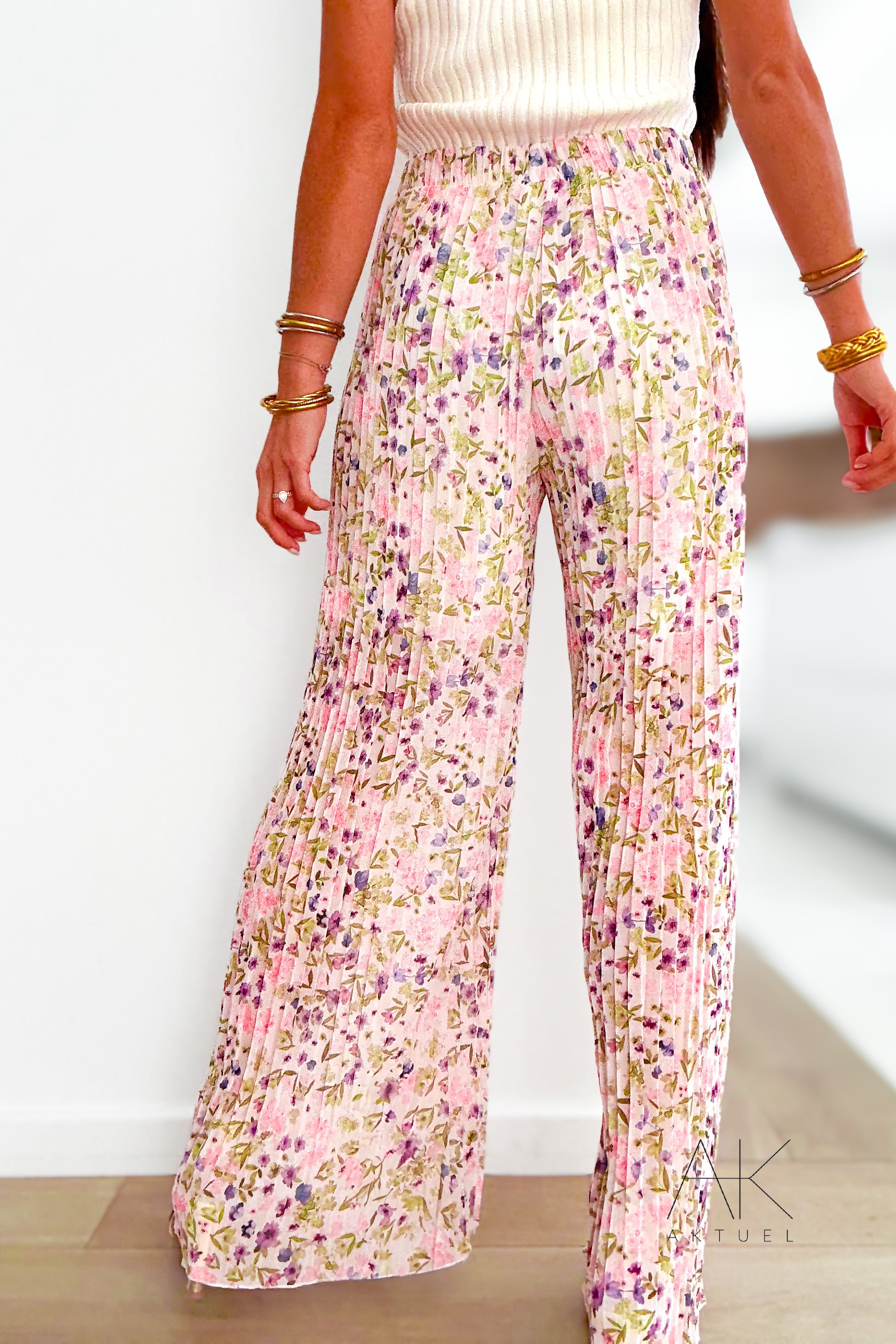 Pantalon plissé fleuri