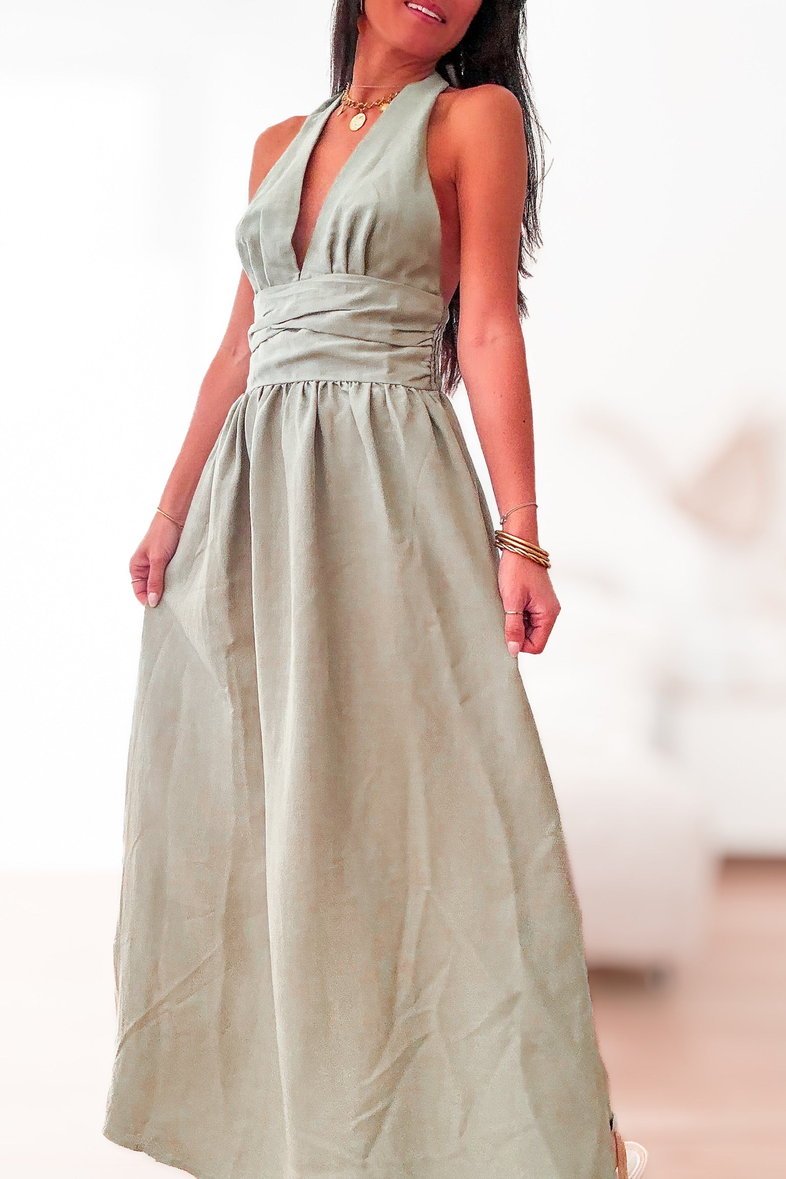 Robe longue dos nu vert sauge