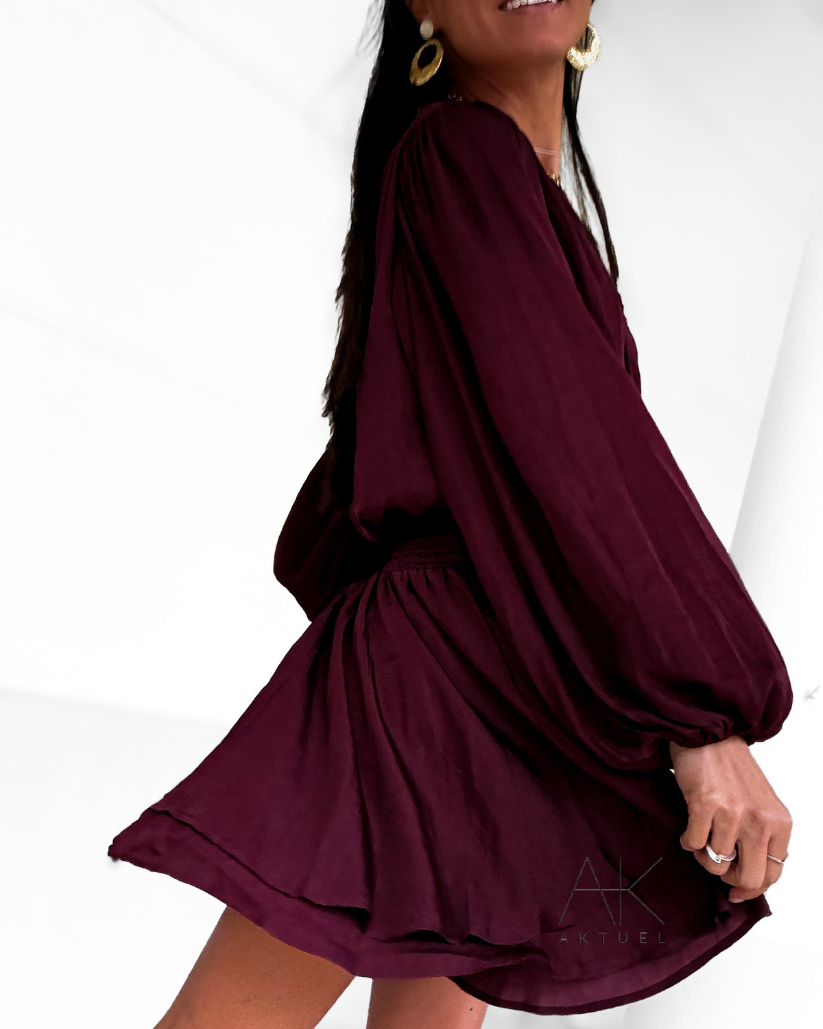 Robe patineuse bordeaux à volants