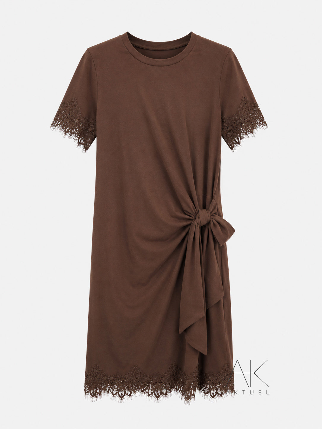 Robe courte à nouer en dentelle marron