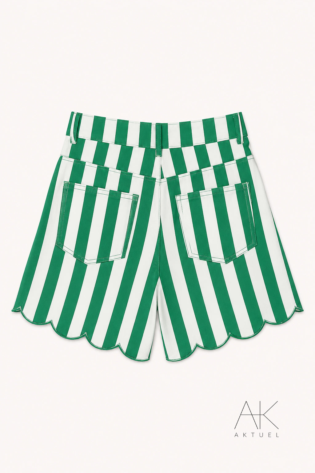Short en jean à rayures finition festonnée vert