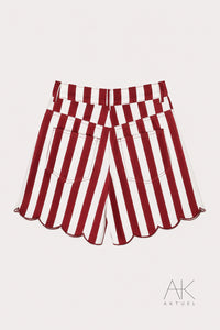 Short en jean à rayures finition festonnée