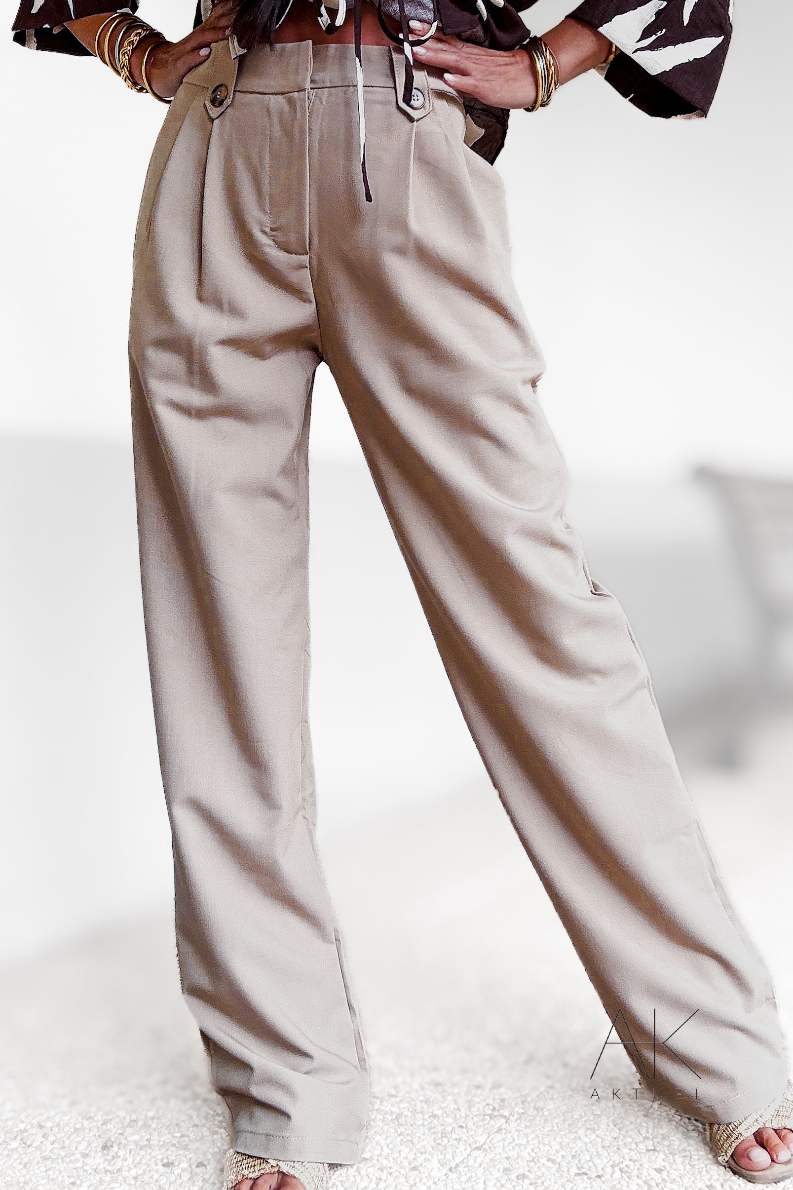 Pantalon taille haute à pinces