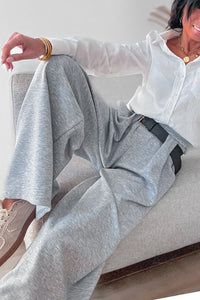 Pantalon large gris ceinturé