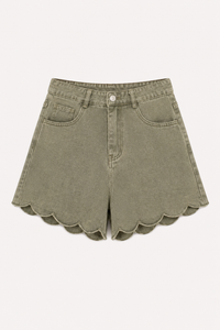 Short en jean kaki finition festonnée