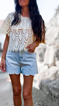 Short festonné bleu clair