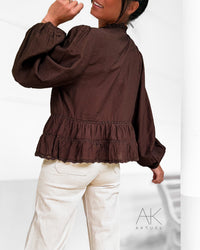 Blouse chocolat romantique à volants