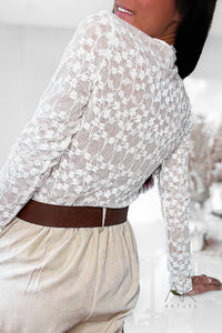 Top en dentelle écrue manches longues