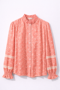 Blouse corail brodée détails dentelle