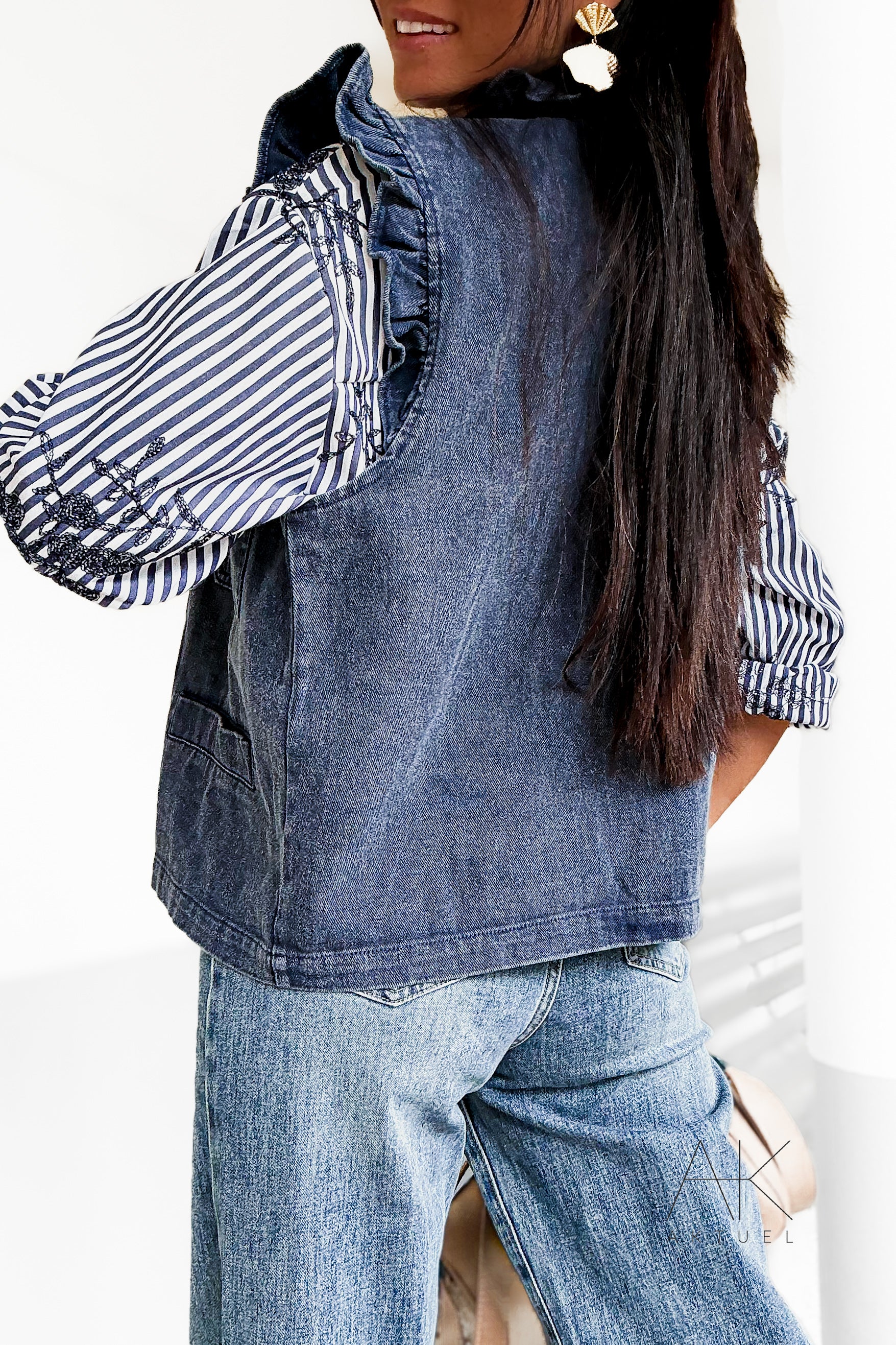 Gilet denim bleu à volants
