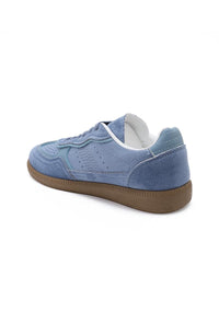Basket bleu en suedine