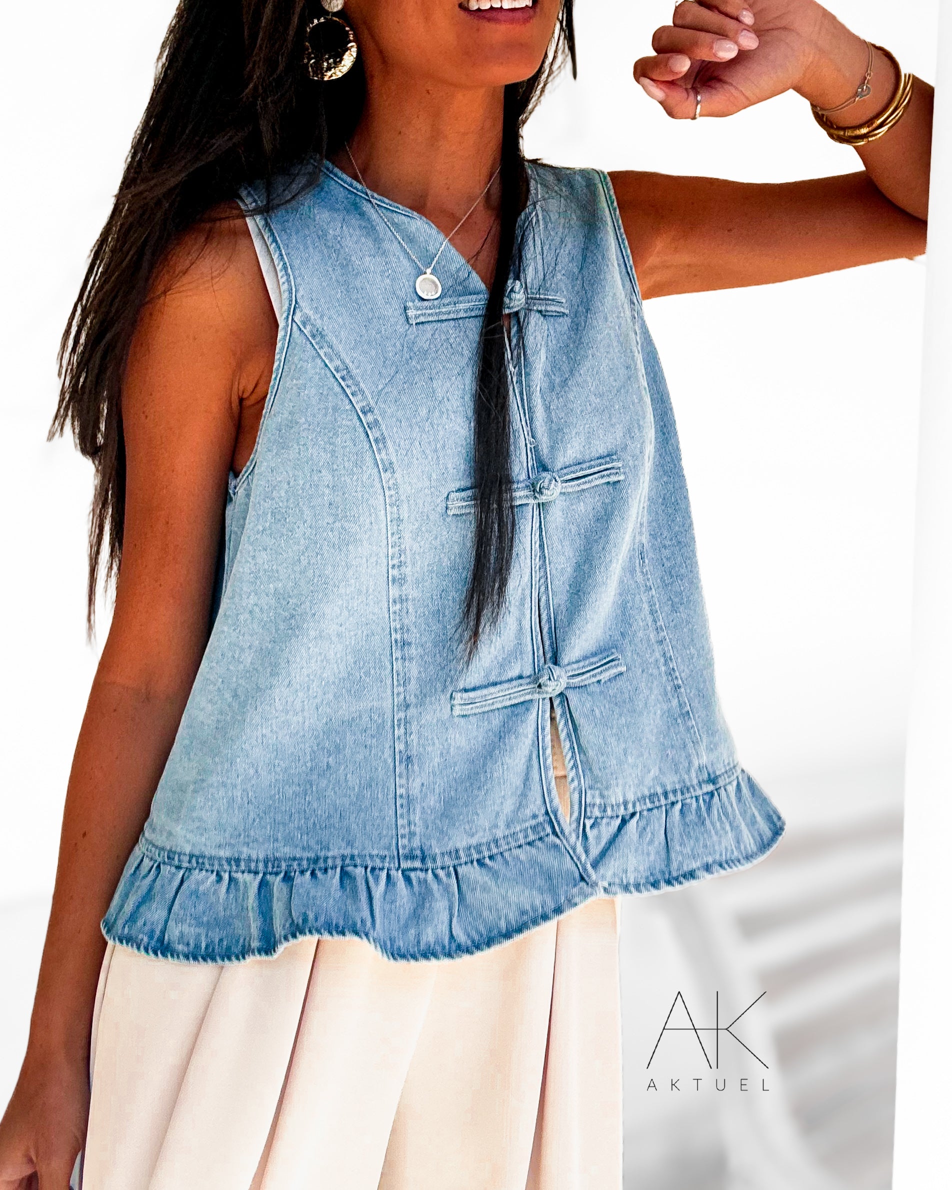 Gilet col volanté denim