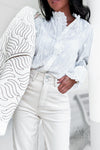 Chemise blanche en broderie anglaise à volants