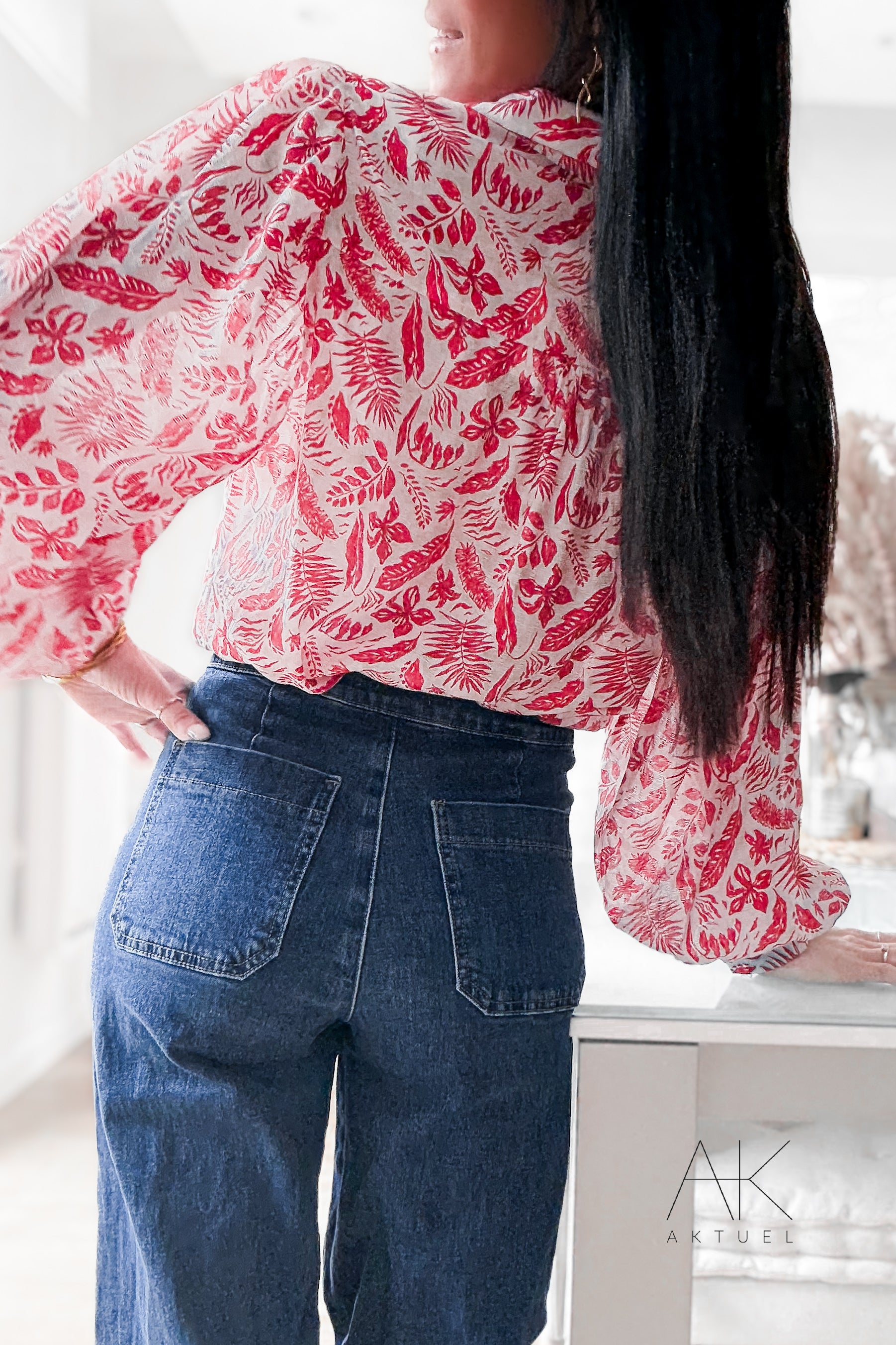 Chemise imprimé feuillage rouge et écru
