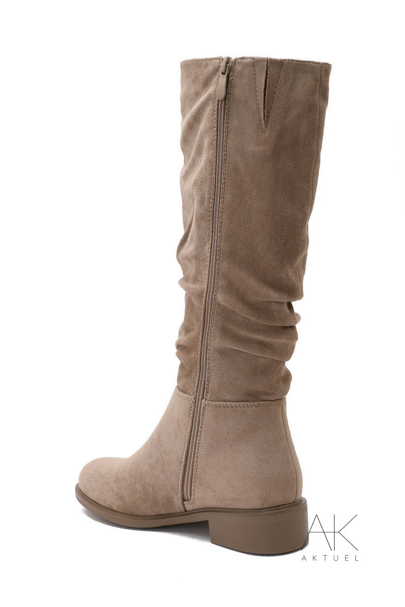 Bottes plates suédine beige