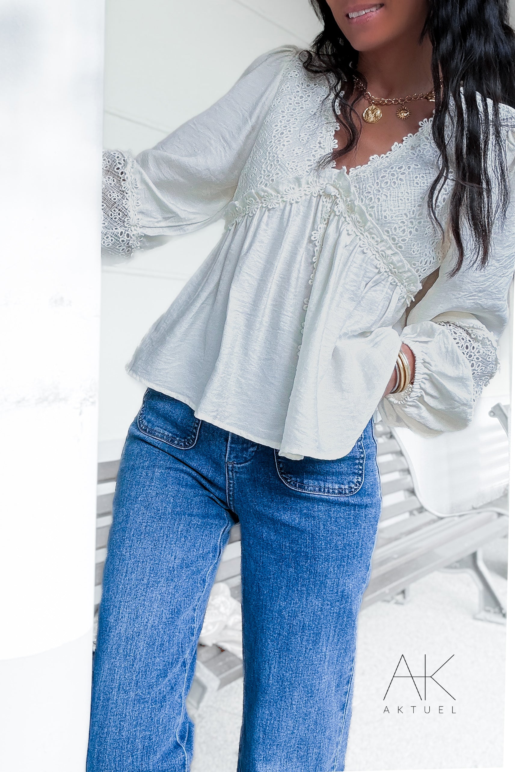 Blouse bohème écrue en dentelle