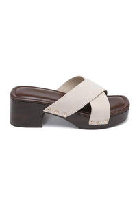 Mules à talon effet bois et brides croisées