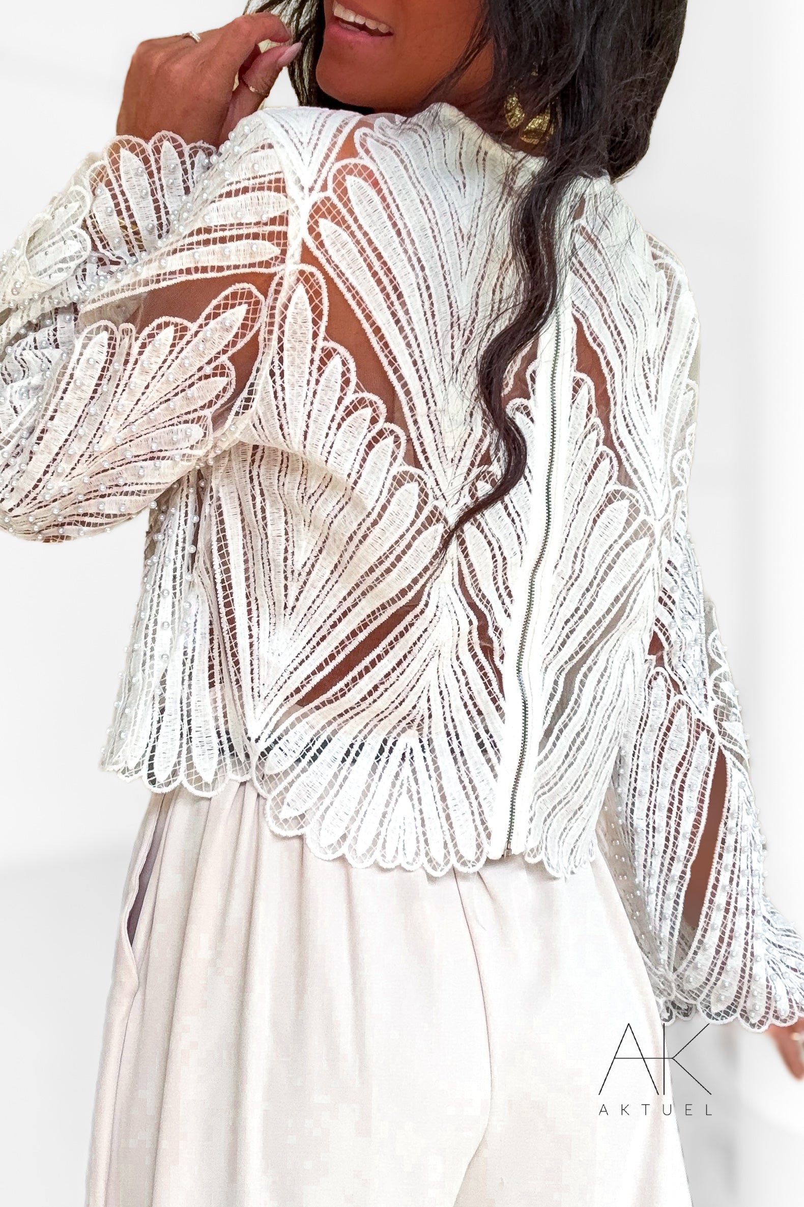 Blouse Dentelle & Perles