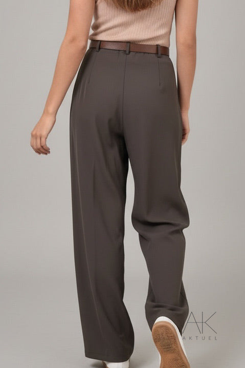 Pantalon marron à pinces fluide