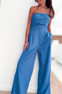 Combinaison bustier fluide en bleu indigo