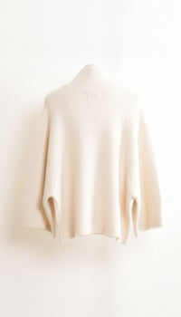Pull à col montant beige