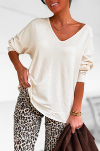Pull femme col V oversize – Écru