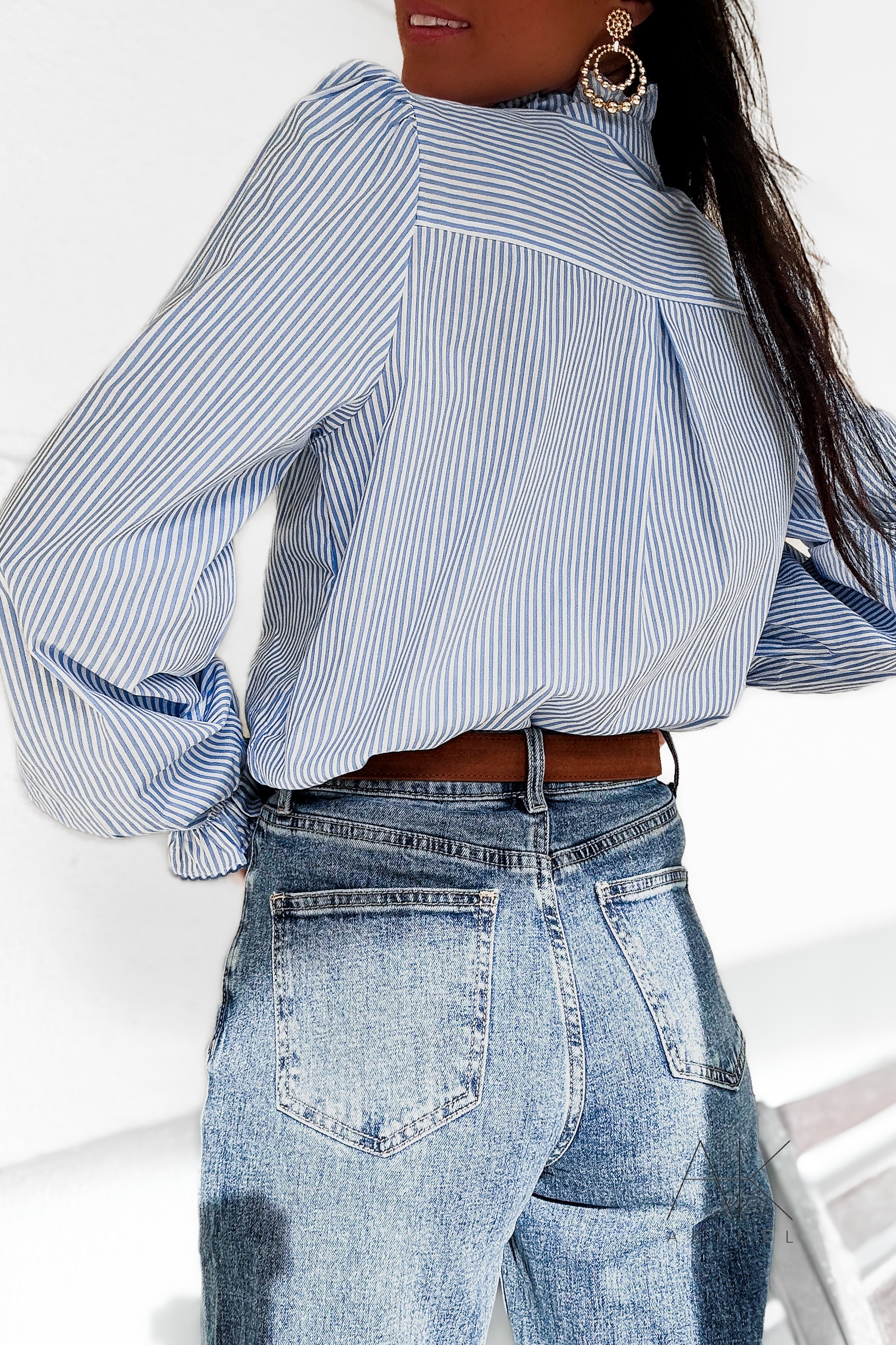 Chemise rayée bleu à volants