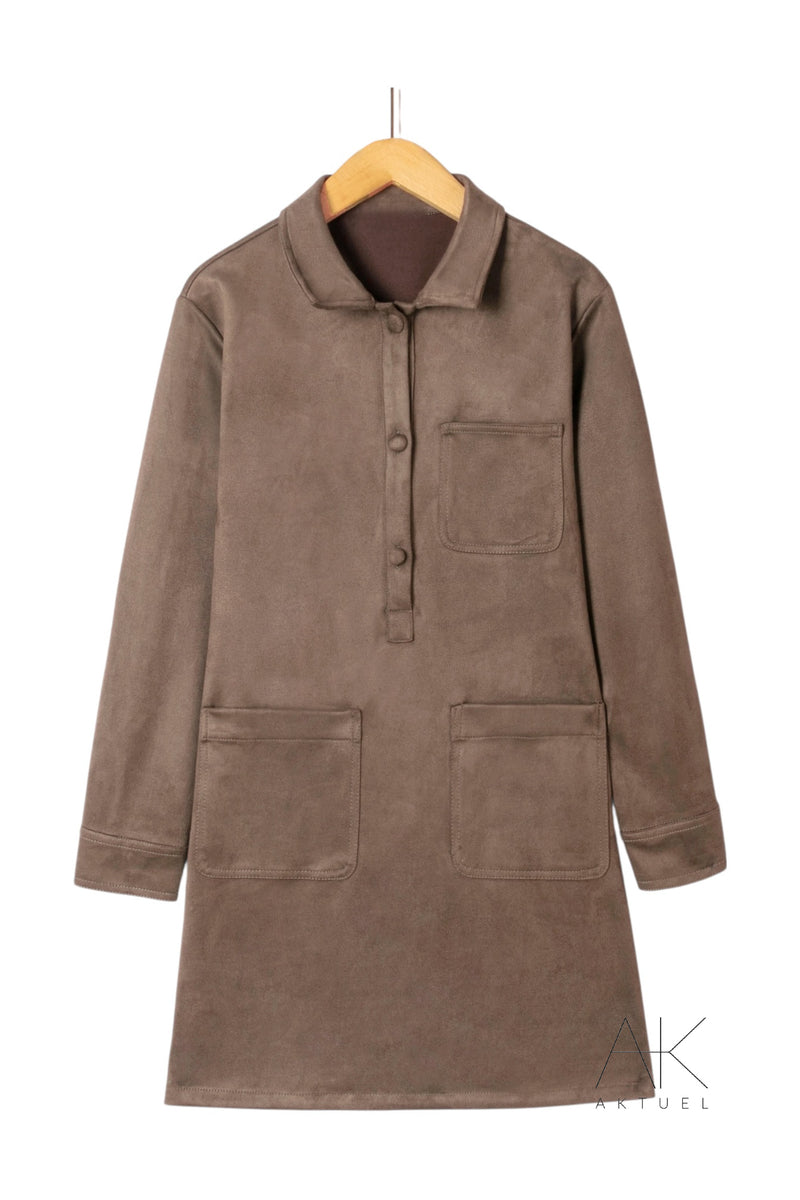 Robe droite en taupe à poches