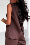 Gilet marron sans manches à boutons bijoux