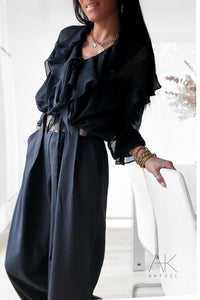 Blouse noir fluide à volants