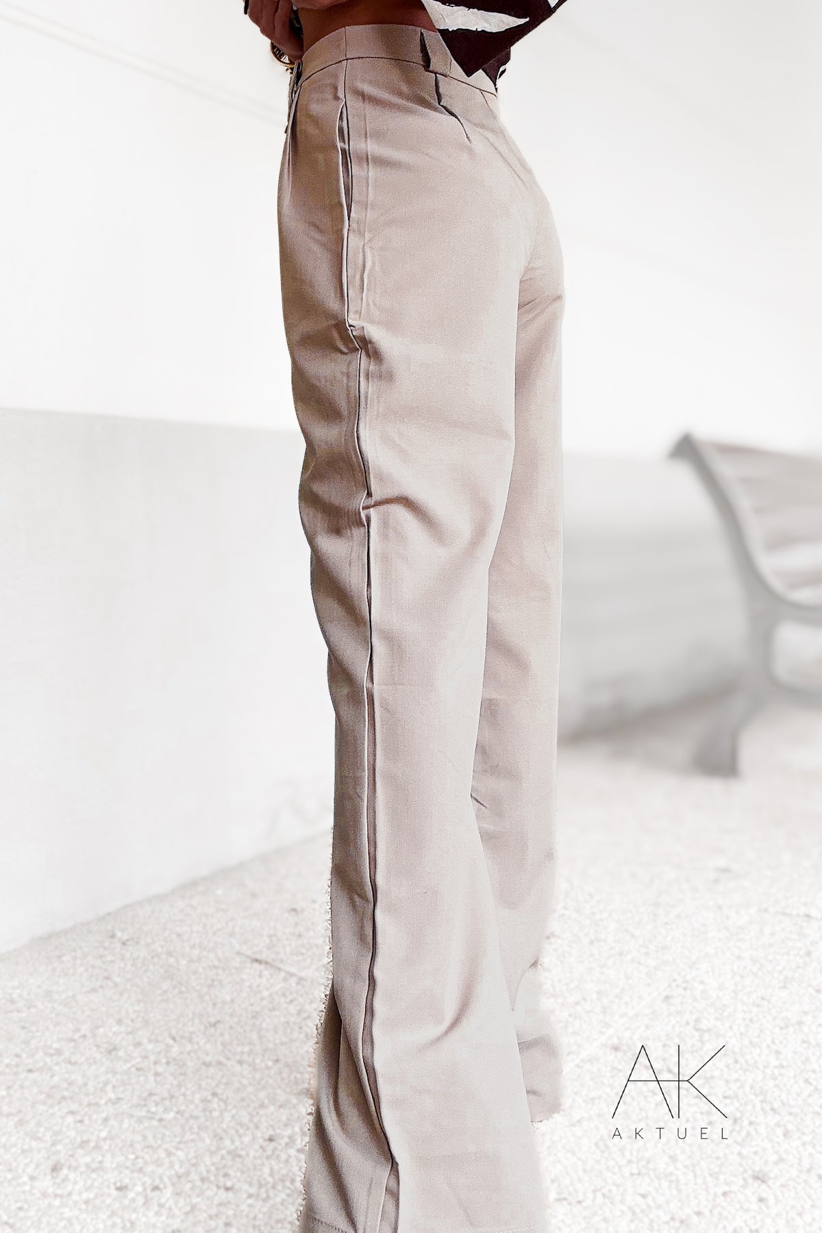 Pantalon taille haute à pinces