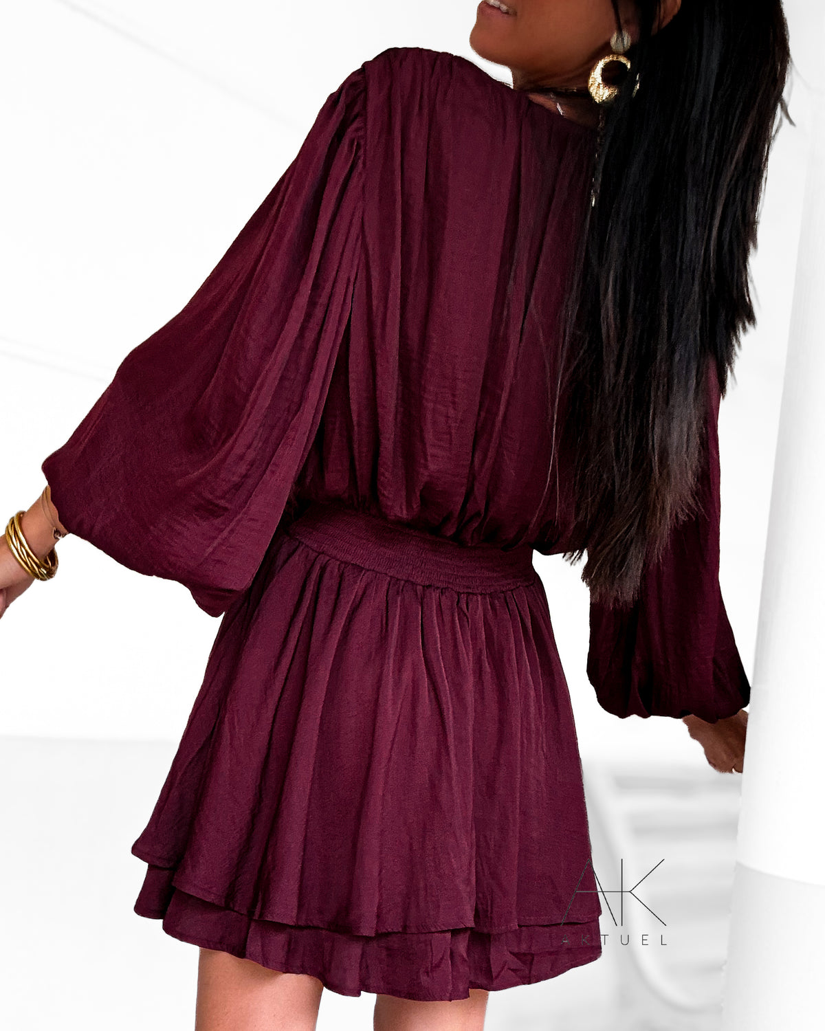 Robe patineuse bordeaux à volants